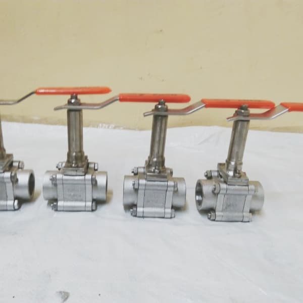 3PC High Pressure Valve View 4